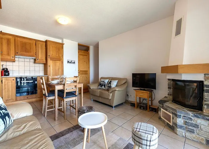 With Valley View דירה